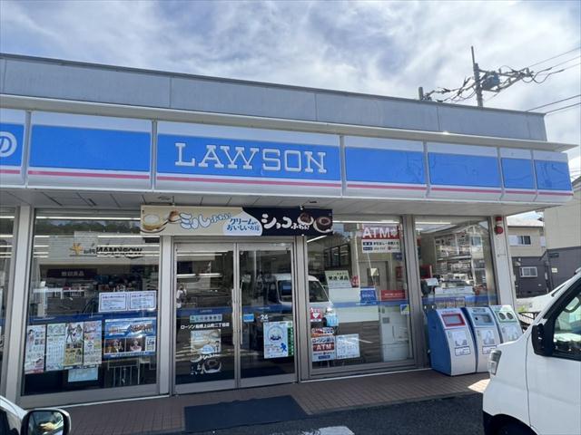 コンビニ　ローソン船橋上山町二丁目店（コンビニ）まで714m