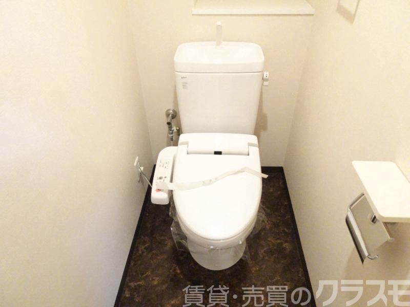 トイレ　ウォシュレット＆ウォームレット