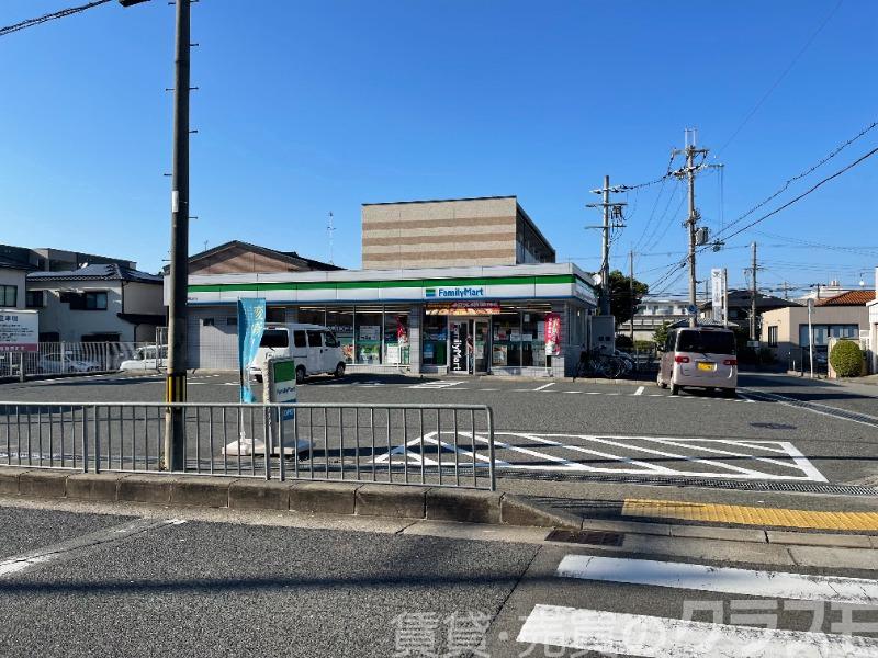 コンビニ　ファミリーマート堺鳳西町店（コンビニ）まで201m
