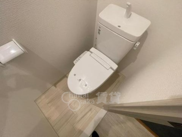 レジデンスコート豊中庄内のトイレ写真