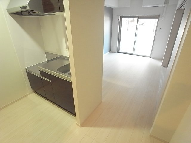MODERN PALAZZO 博多PROSTの居間写真