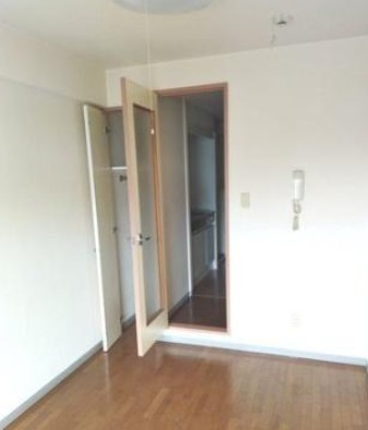 居室・リビング　※別部屋参照