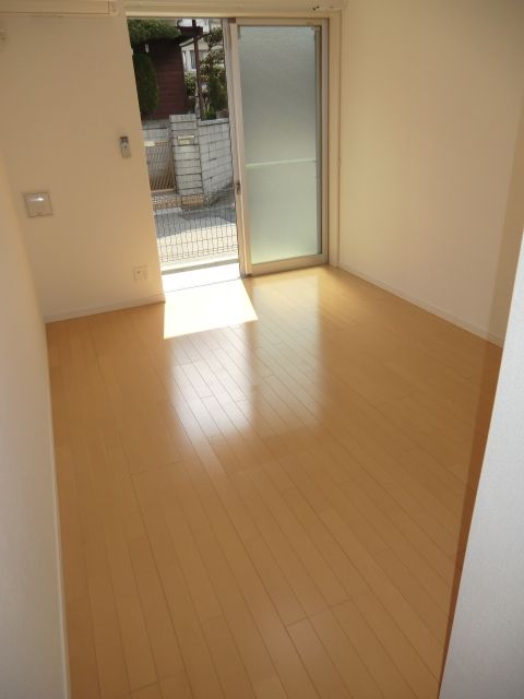 その他部屋・スペース　キレイなフローリング