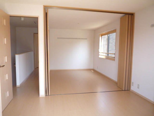 その他設備　洋室２部屋をつなげた状態です