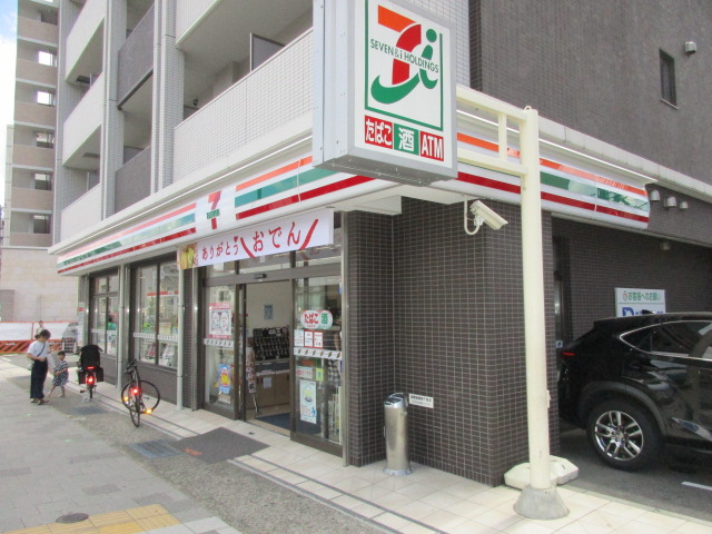 【神戸市東灘区本山中町のマンションのコンビニ】