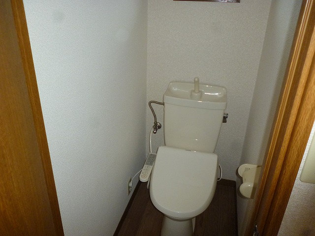 【レガーロAのトイレ】