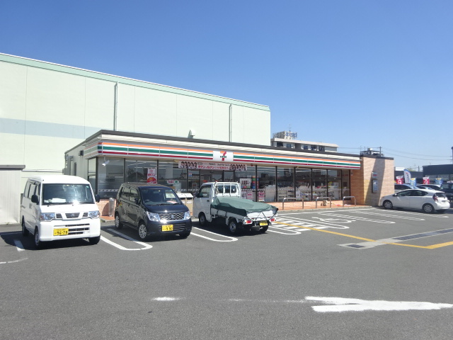 コンビニ　セブンイレブン堺鳳西町1丁店（コンビニ）まで498m