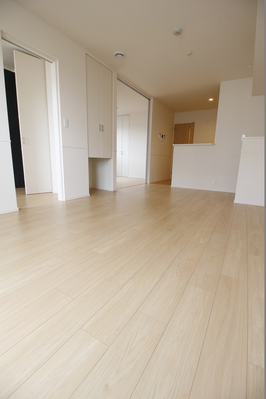 居室・リビング　別の部屋の写真です