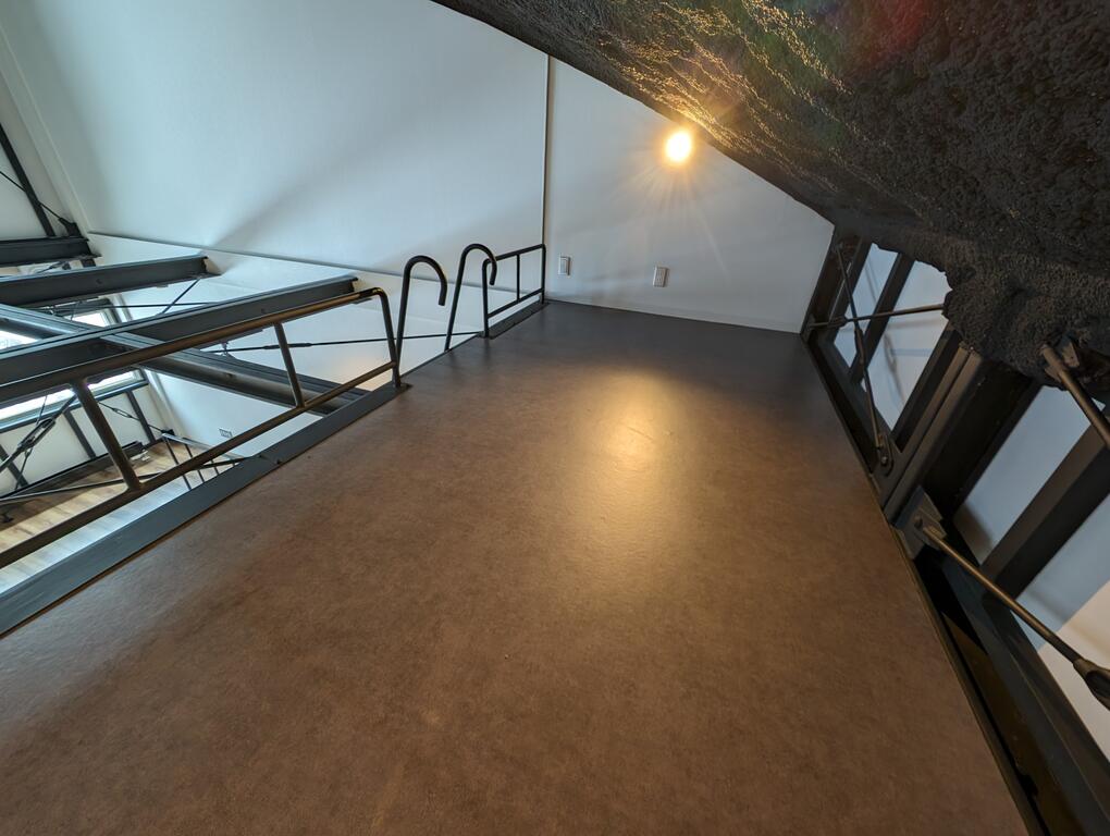 AREA053 Site-Rの内装写真