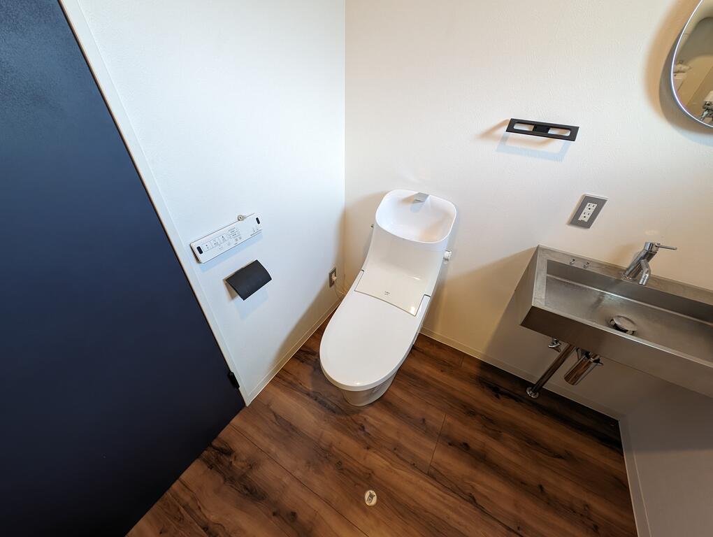 AREA053 Site-Rのトイレ写真
