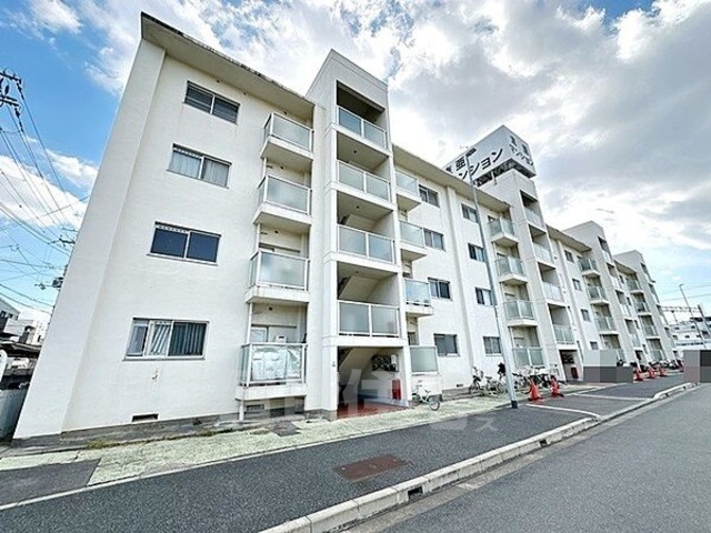 吹田市寿町のマンションの建物外観