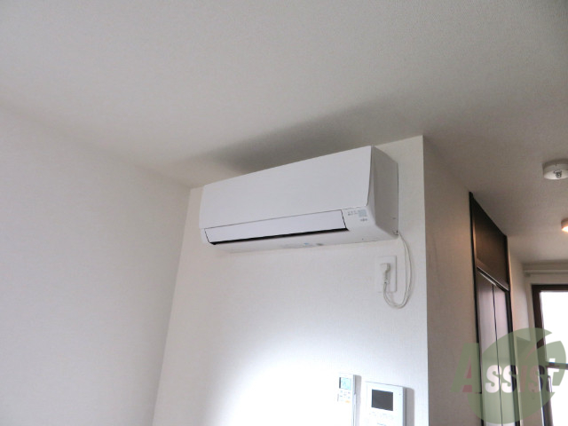 その他設備　ピカピカのエアコンが付いていました。寒暖対策ばっちり。