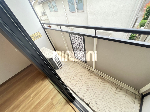 バルコニー　同物件別部屋参考写真