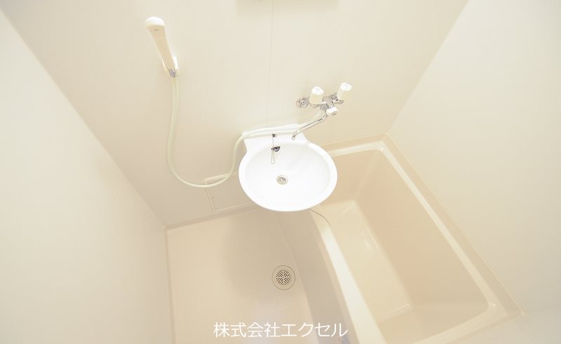 洗面設備　同等タイプのイメージ写真です。