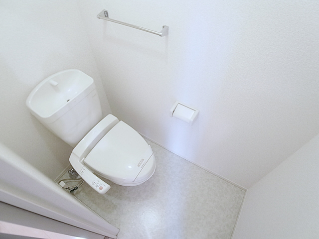 トイレ　ウォシュレット完備