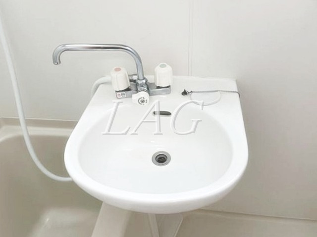 洗面設備　洗面台です。
