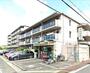 近鉄八尾駅より徒歩10分 築29年5ヶ月 3階建の賃貸物件