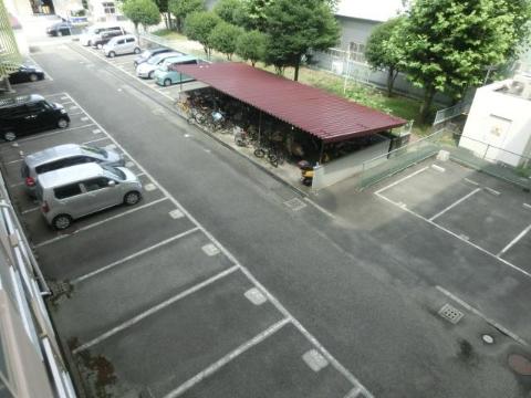 パークハイツミシマ西棟　その他共有部分　駐車場・駐輪場