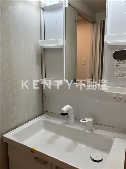 洗面設備　洗面所です