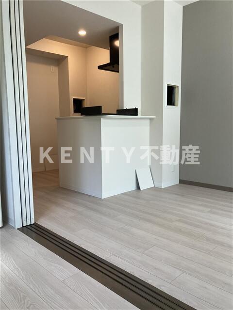 居室・リビング　ゆったり過ごせる居間です