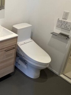 トイレ　トイレ