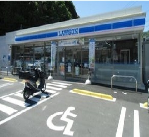 コンビニ　ローソン（コンビニ）まで1500m