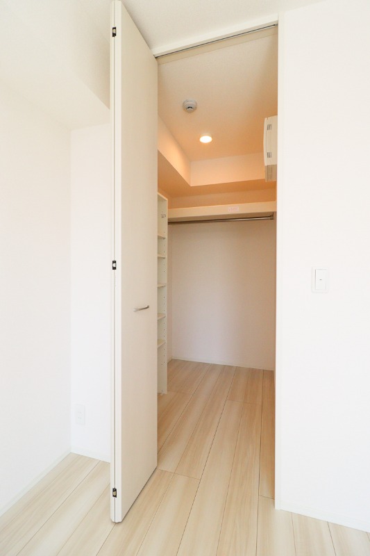 収納　図面と現状に相違がある場合には現状を優先