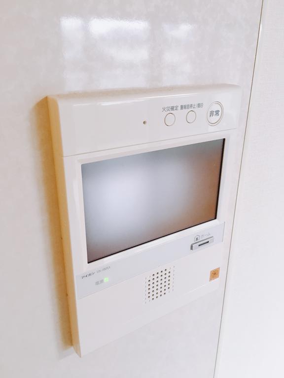 セキュリティ　室内から安心してオートロックシステム解除♪