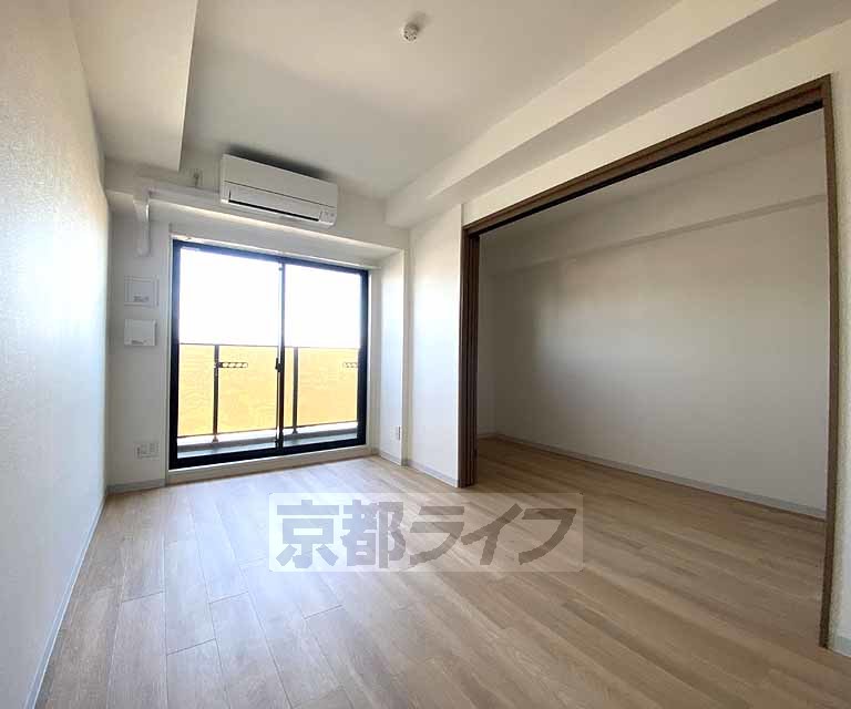 居室・リビング　一人暮らしに最適なリビングです。