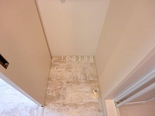 その他設備　脱衣所部分には洗濯機を設置可能です。