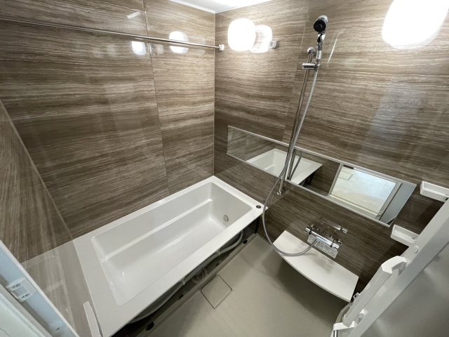 バス・シャワールーム