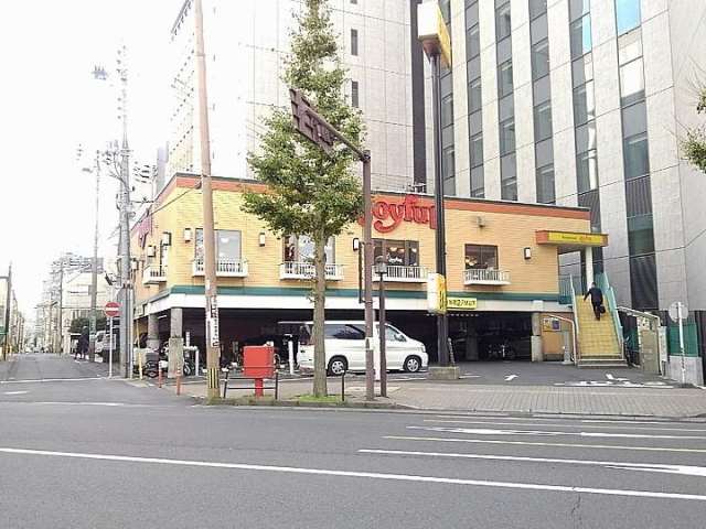 飲食店　ジョイフル鹿児島中央駅前店（飲食店）まで325m