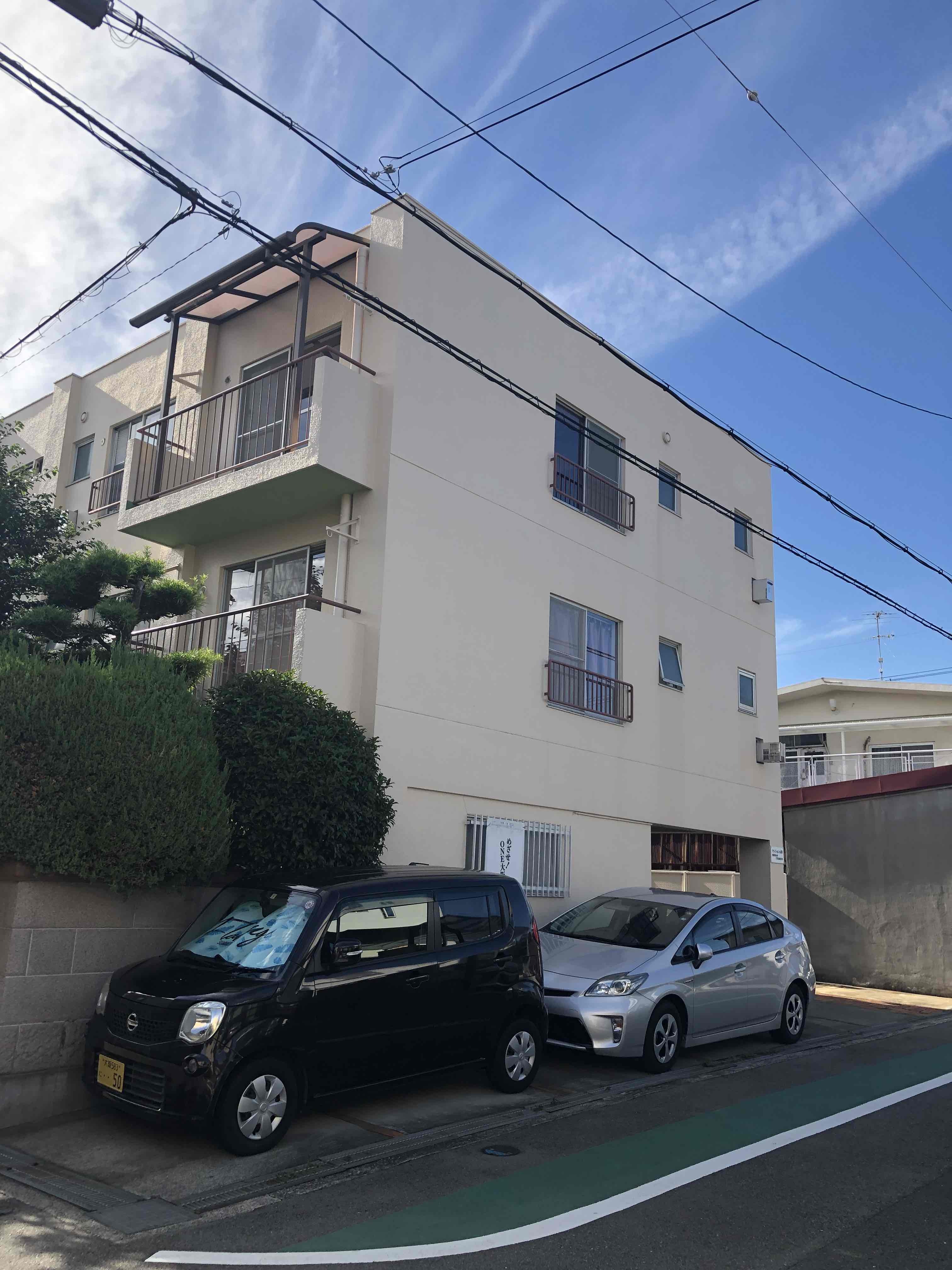 マンション山田の外観写真