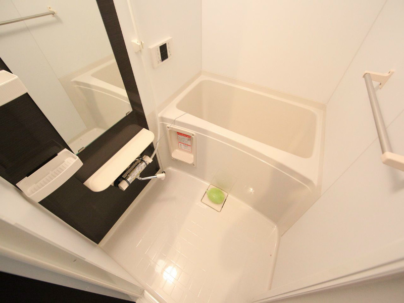 バス・シャワールーム　追い焚き付　オートバス機能付バスルーム