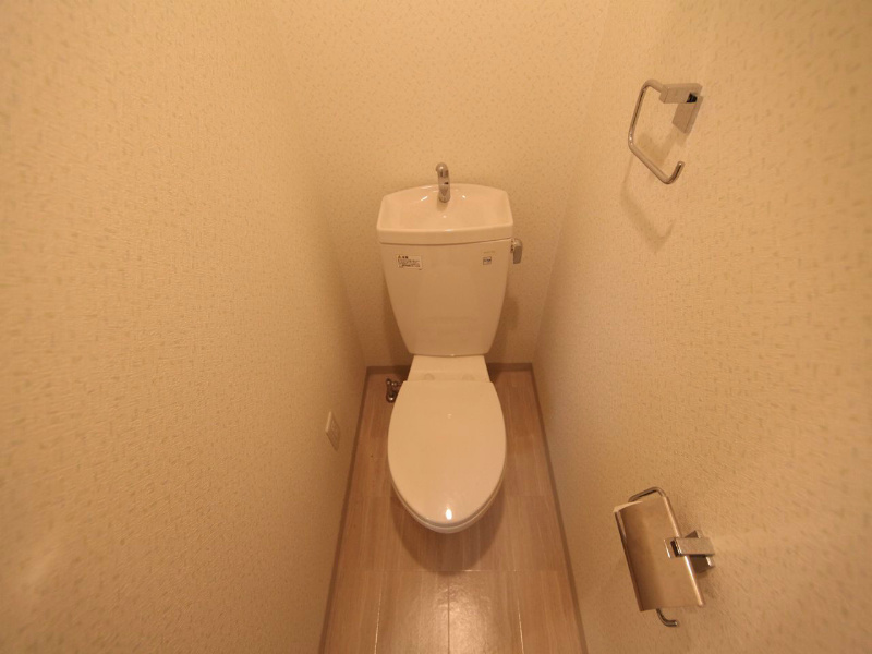 トイレ　温水洗浄暖房便座設置可トイレ