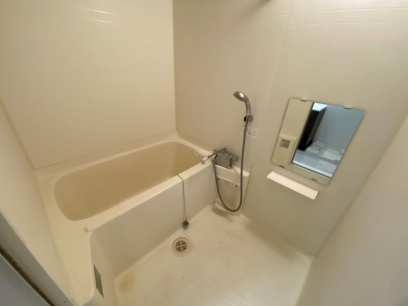 バス・シャワールーム　別部屋のお写真です。ご参考までに！