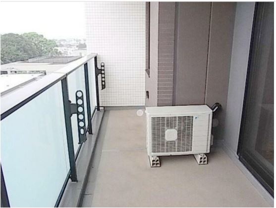 バルコニー　※別室参考写真