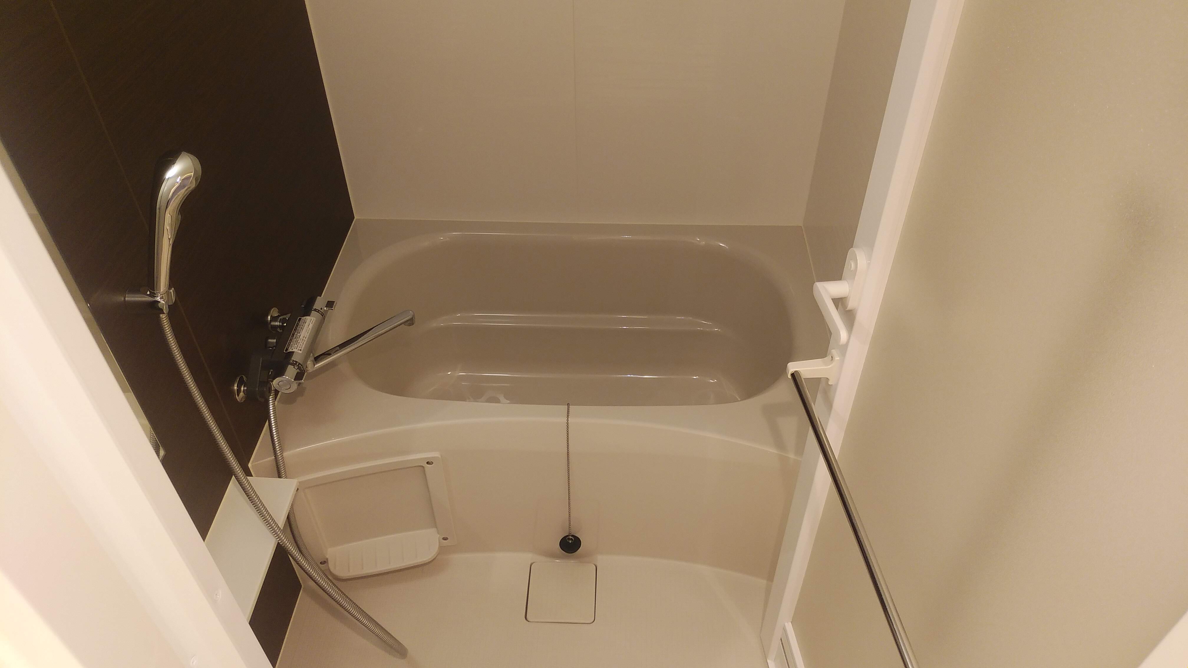 バス・シャワールーム　【参考】同建物内の別のお部屋の画像です