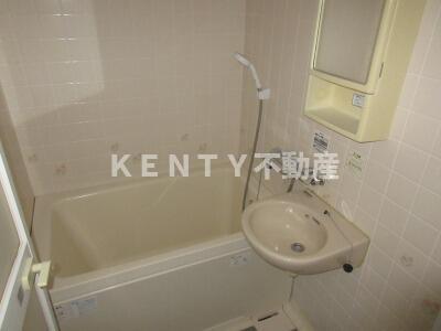 バス・シャワールーム　お風呂で日々の疲れを落としましょう