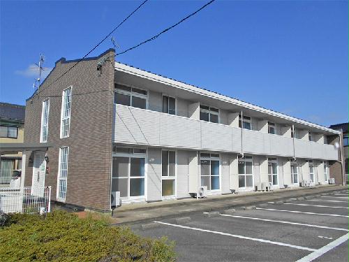 レオパレス潤の外観写真