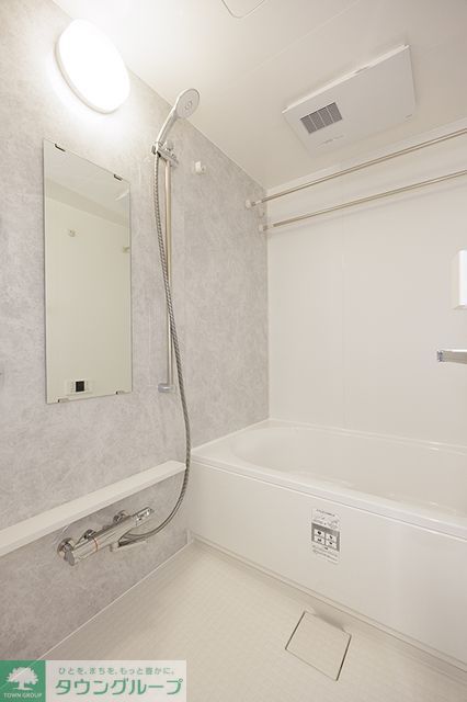 バス・シャワールーム　※写真は同タイプ住戸です。