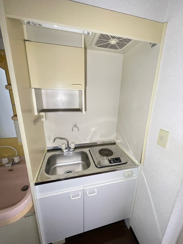 キッチン　別部屋参考写真