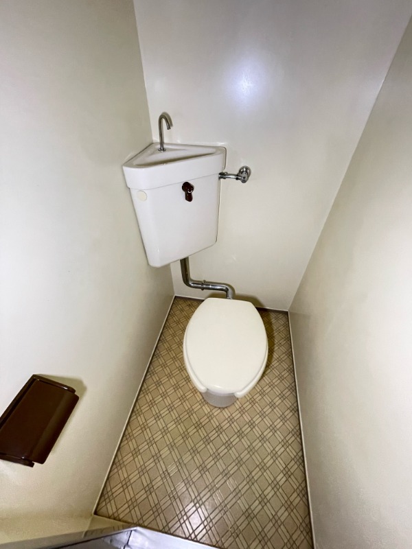 トイレ　別部屋参考写真