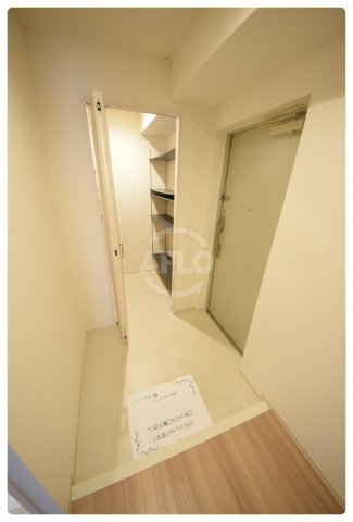 玄関　ユープテリア天王寺　玄関