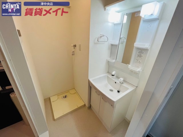 洗面設備　同タイプの画像です