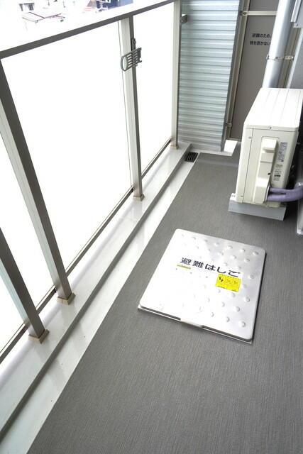 バルコニー　※写真は同タイプ住戸です。?