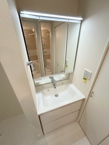 洗面設備　同施工　参考写真
