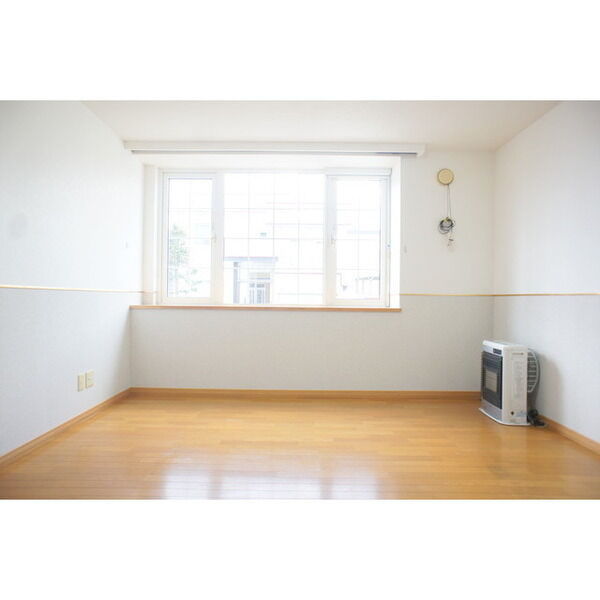 眺望　窓が大きく明るいお部屋です♪
