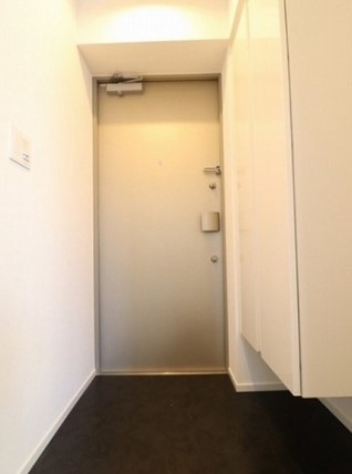 玄関　参考写真