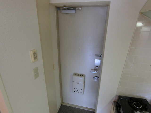 玄関　シューズボックス付き玄関
